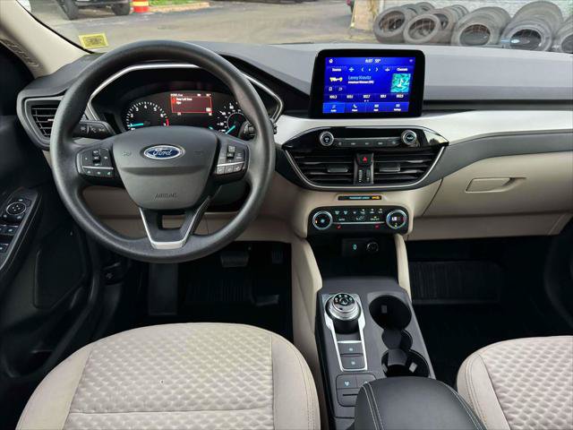 Used 2020 Ford Escape SE AWD/4WD image 19