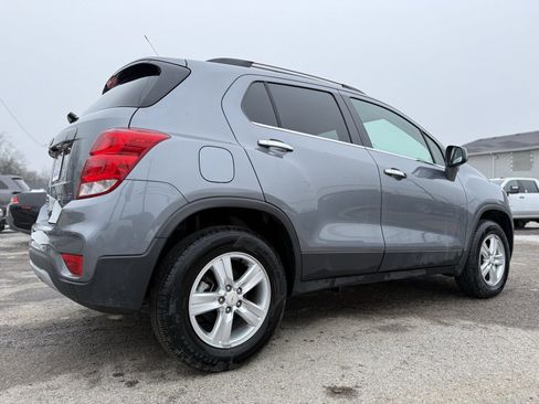 Used 2019 Chevrolet Trax LT w/ LT Convenience Package image 7