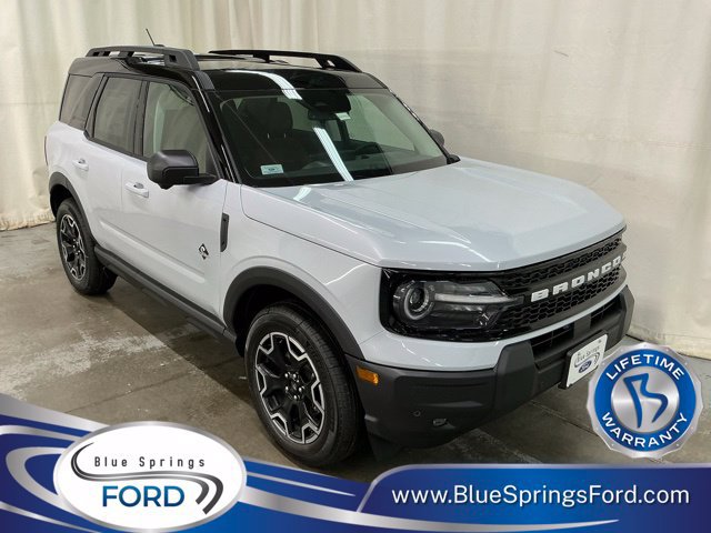 New 2026 Ford Bronco Sport Outer Banks w/ Outer Banks Tech Package+ AWD/4WD image 1