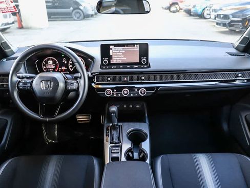 Used 2025 Honda Civic Sport image 12