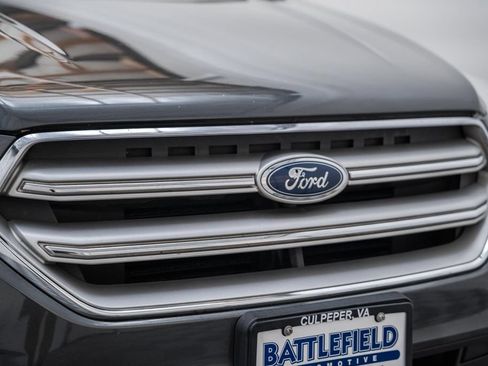 Used 2018 Ford Escape SEL FWD image 12