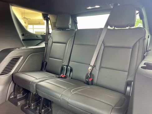 Used 2025 GMC Yukon Denali image 13