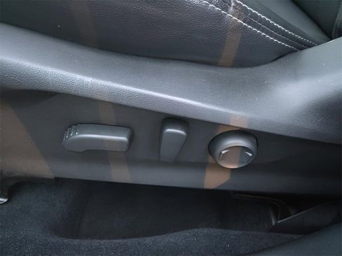 Used 2021 Subaru Forester Limited w/ Popular Package #3 image 18