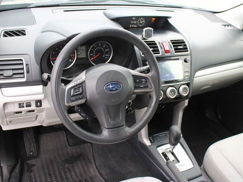 Used 2016 Subaru Forester 2.5i Premium w/ Popular Package #1 AWD/4WD image 11