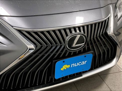 Used 2021 Lexus ES 350 w/ Premium Package image 32