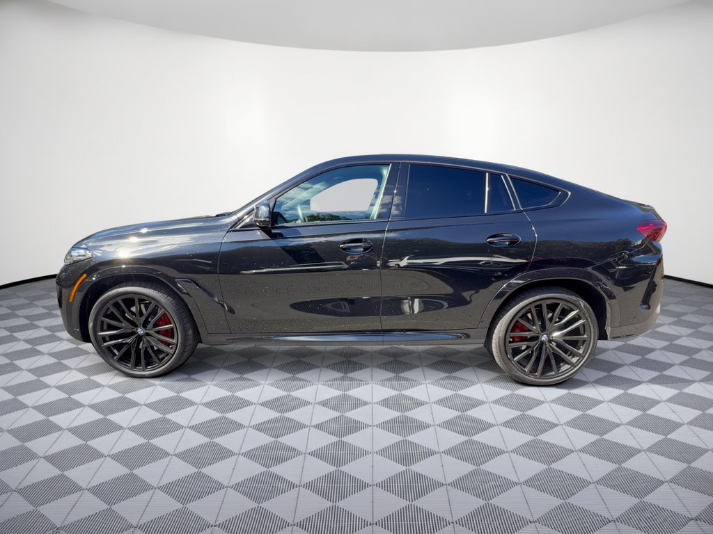 Used 2025 BMW X6 xDrive40i w/ Climate Comfort Package AWD/4WD image 2