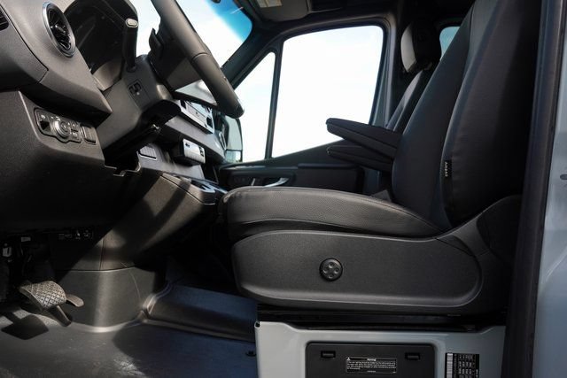 New 2026 Mercedes-Benz Sprinter 2500 image 26