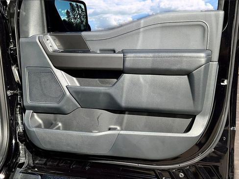 Used 2024 Ford F150 XLT w/ Mobile Office Package image 30