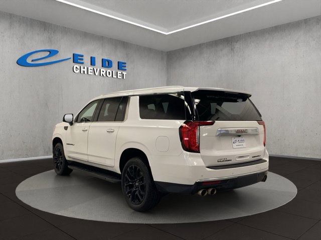 Used 2023 GMC Yukon XL Denali w/ Max Trailering Package AWD/4WD image 12