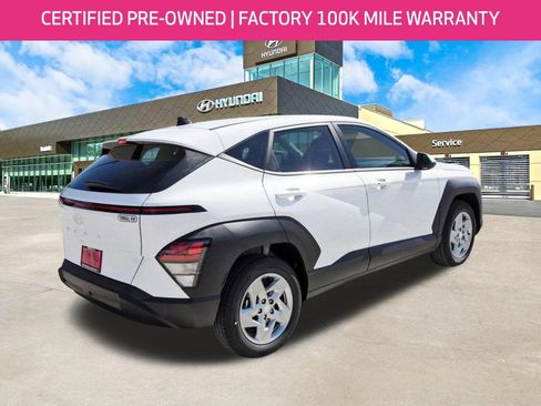 Certified 2026 Hyundai Kona SE FWD image 4