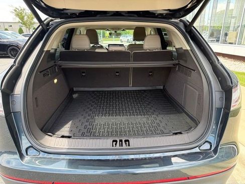 Used 2023 Lincoln Nautilus Reserve FWD image 25