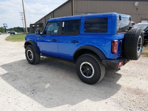 New 2025 Ford Bronco Badlands image 6