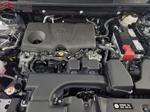 Used 2025 Toyota RAV4 XLE image 13