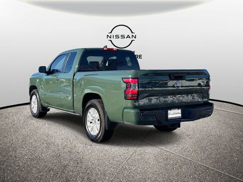 Certified 2024 Nissan Frontier SV w/ SV Convenience Package image 8