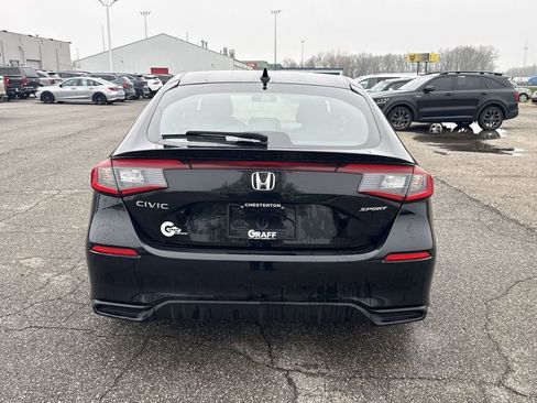 Used 2024 Honda Civic Sport image 7