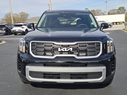 New 2025 Kia Telluride S image 8