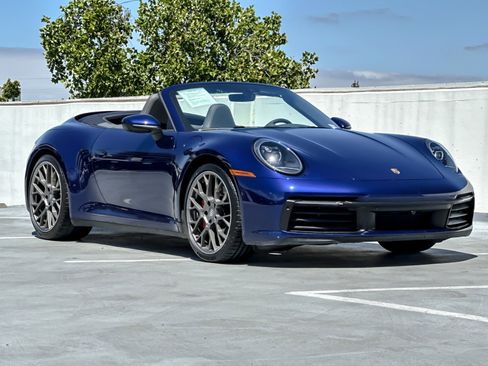 Certified 2022 Porsche 911 Carrera S RWD image 10