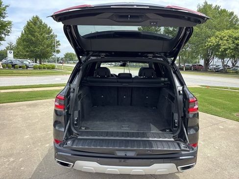 Used 2023 BMW X5 xDrive40i w/ Premium Package AWD/4WD image 8
