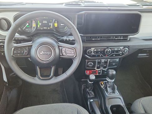 Certified 2025 Jeep Wrangler Unlimited Sport S 4xe image 9