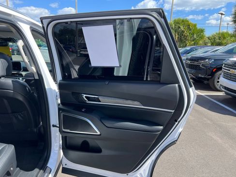 Used 2022 Kia Telluride SX FWD image 48