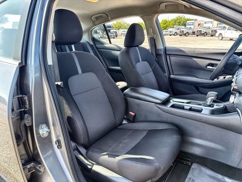 Used 2024 Nissan Sentra SV FWD image 22