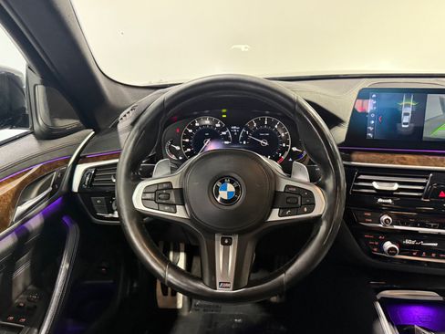 Used 2017 BMW 540i xDrive AWD/4WD image 29