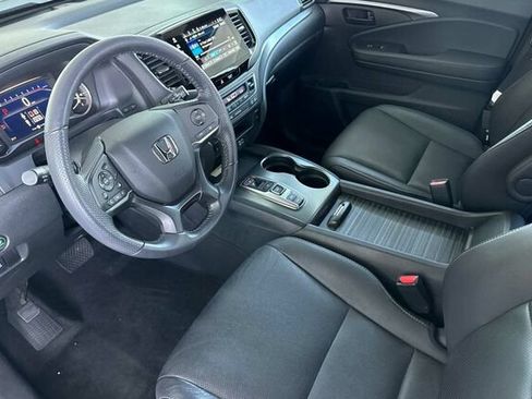 Certified 2023 Honda Passport EX-L image 10