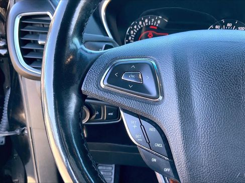 Used 2018 Lincoln MKX Reserve w/ Lincoln MKX Climate Package image 23