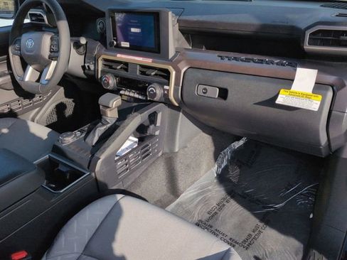 New 2026 Toyota Tacoma SR5 image 29