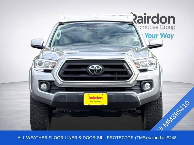Used 2021 Toyota Tacoma SR5 AWD/4WD image 3