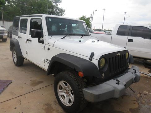 Used 2016 Jeep Wrangler Unlimited Sport image 3