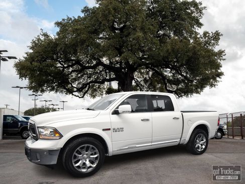 Used 2018 RAM 1500 Limited AWD/4WD image 1