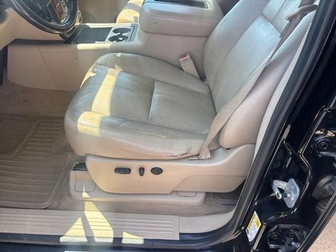 Used 2008 Chevrolet Silverado 2500 LTZ w/ Safety Package AWD/4WD image 9