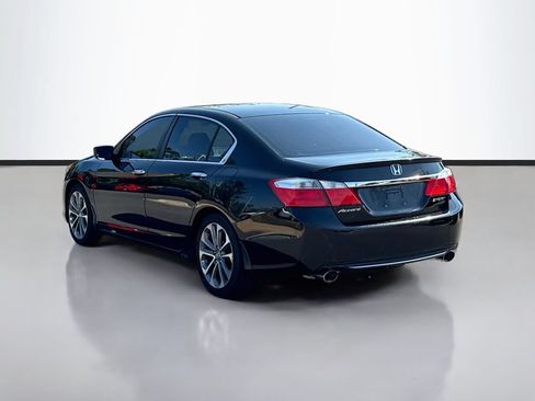 Used 2015 Honda Accord Sport image 6