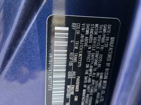 Used 2020 Nissan Rogue Sport S image 27