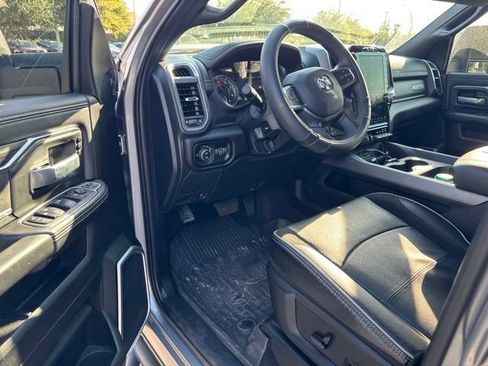 Used 2024 RAM 2500 Laramie w/ Night Edition AWD/4WD image 8