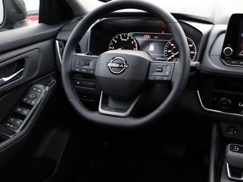 New 2026 Nissan Rogue Dark Armor AWD/4WD image 25