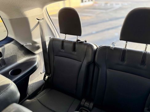 Used 2013 Toyota Highlander Limited FWD image 21