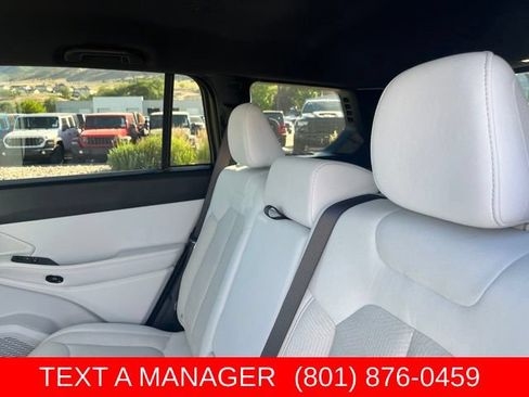 New 2026 Jeep Cherokee Laredo AWD/4WD image 16