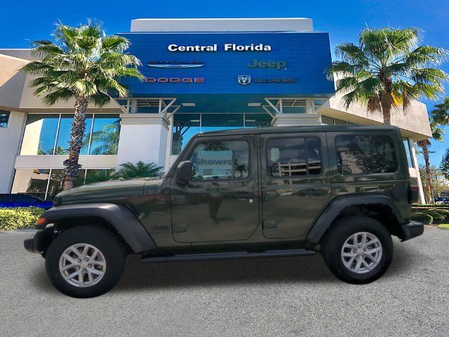 Used 2023 Jeep Wrangler Unlimited Sport w/ Sun And Sound Package AWD/4WD image 8