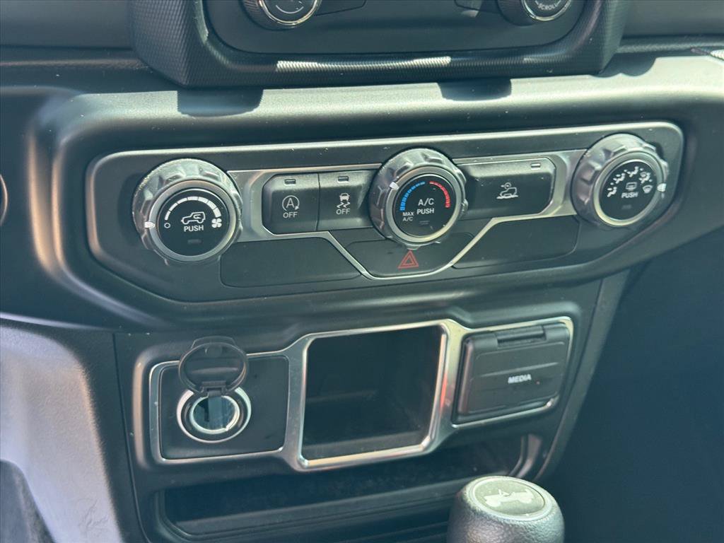 Used 2021 Jeep Wrangler Unlimited Sport AWD/4WD image 20