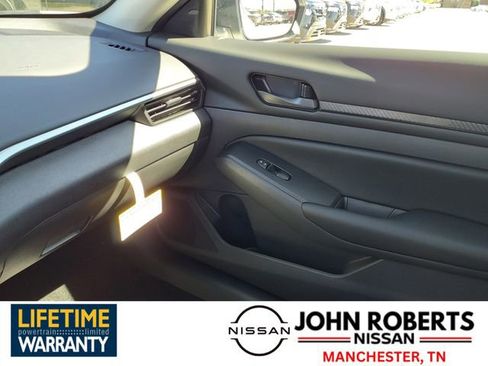 New 2025 Nissan Altima 2.5 S image 7