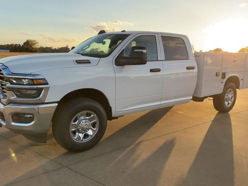 New 2026 RAM 2500 Tradesman w/ Chrome Appearance Group RWD image 4