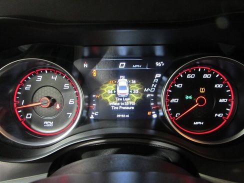 Used 2022 Dodge Charger SXT image 42