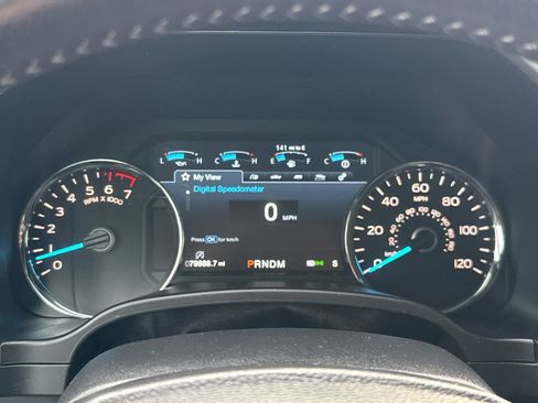 Used 2019 Ford F150 Lariat w/ Equipment Group 502A Luxury image 18