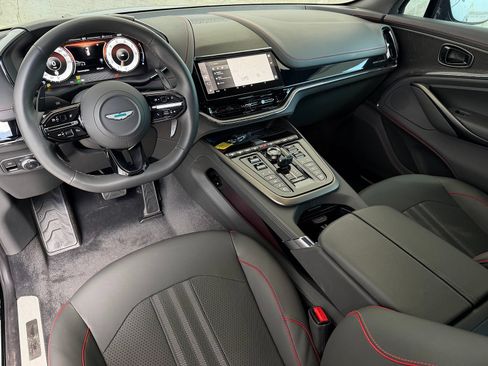 Used 2025 Aston Martin DBX 707 AWD/4WD image 3