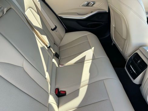 Used 2022 BMW 330e w/ Driving Assistance Package image 18