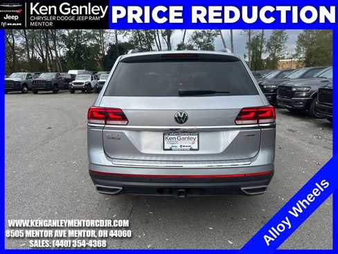 Used 2021 Volkswagen Atlas SEL Premium image 8