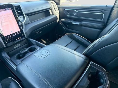 Used 2025 RAM 1500 Laramie AWD/4WD image 25