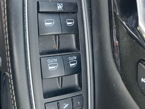 Used 2023 RAM 1500 Limited AWD/4WD image 13